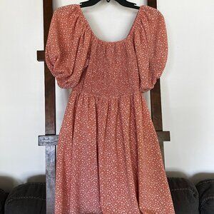 Flowy Puffy Sleeved Dress